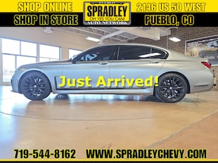 2022 BMW 750i xDrive Sedan