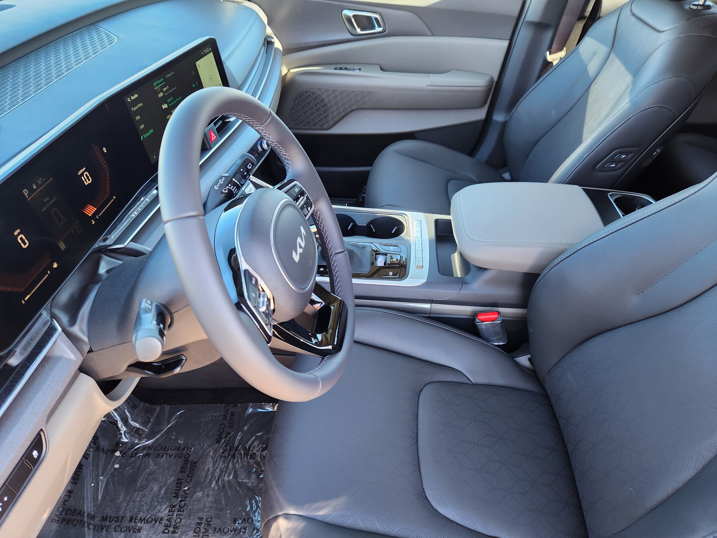 2026 Kia Carnival EX - Photo 8
