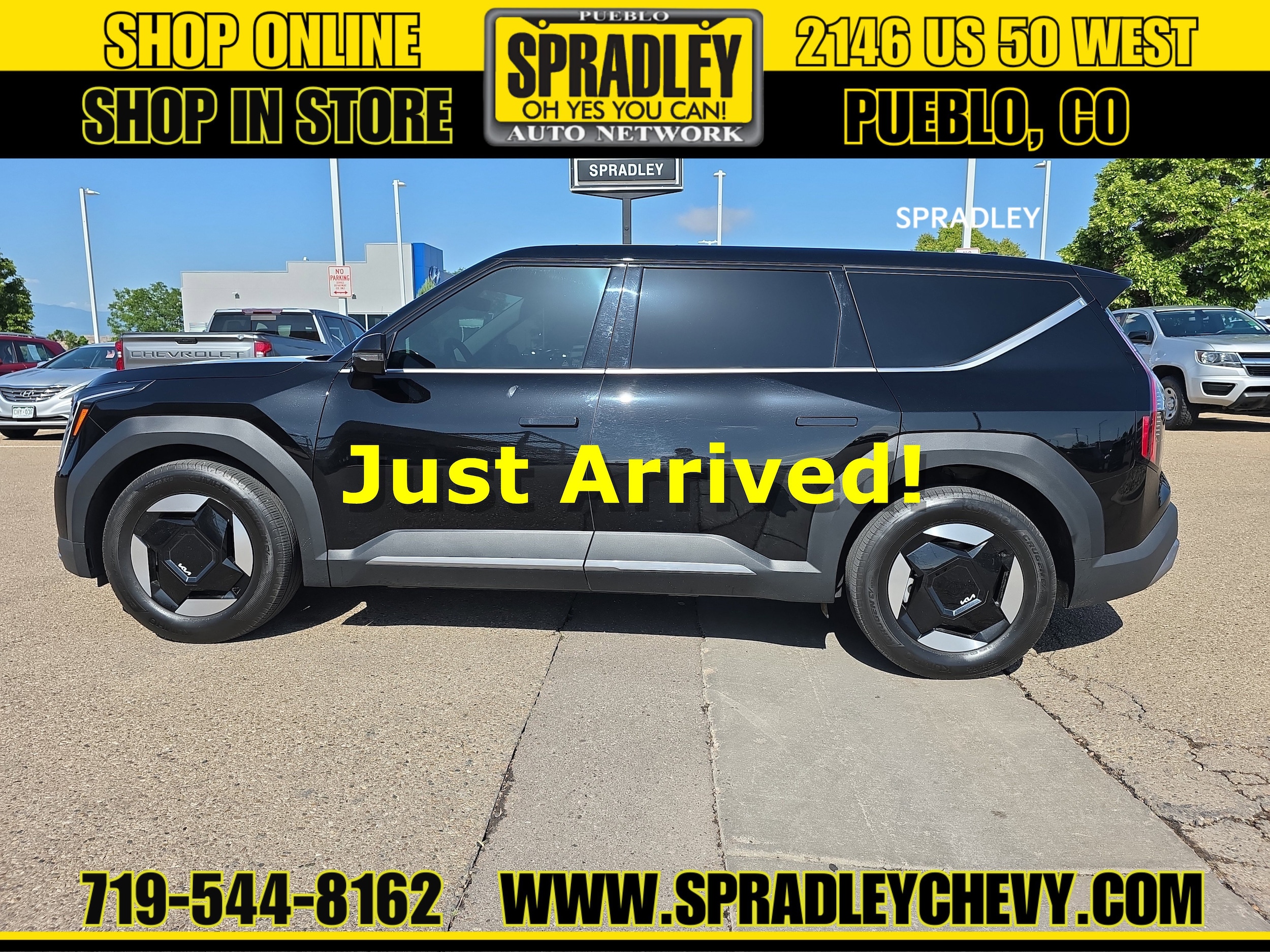 2024 Kia Ev9 Light L/R's photo