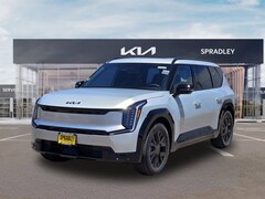 2026 Kia EV9 Land SUV