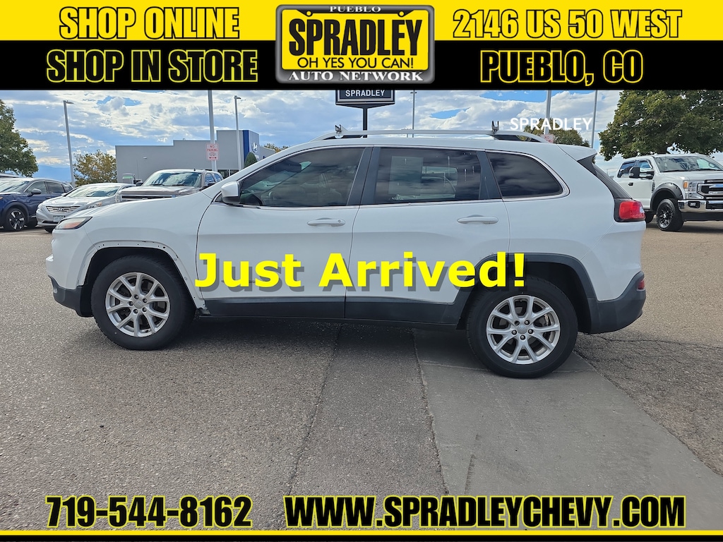 Used 2015 Jeep Cherokee Latitude FWD SUV