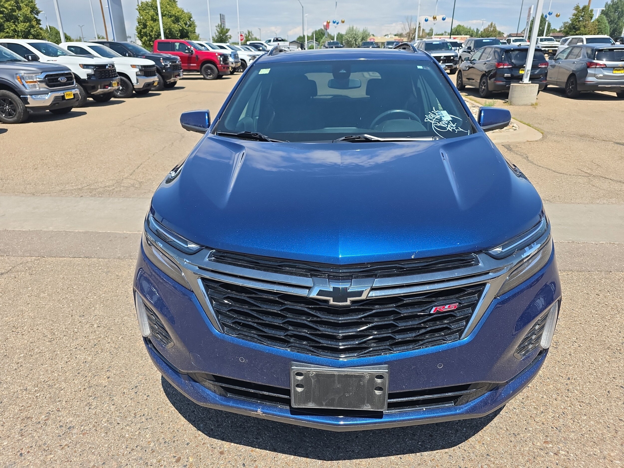 2022 Chevrolet Equinox RS photo 2