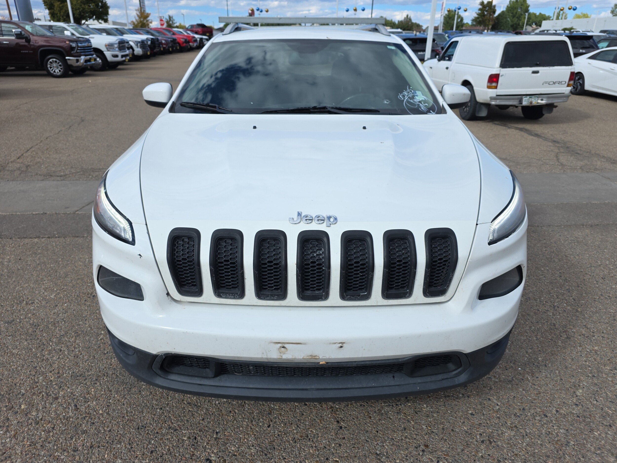 2015 Jeep Cherokee Latitude photo 2