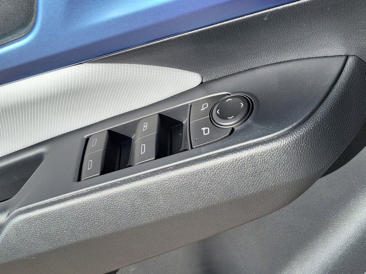 2026 Chevrolet Equinox EV 2LT - Photo 25