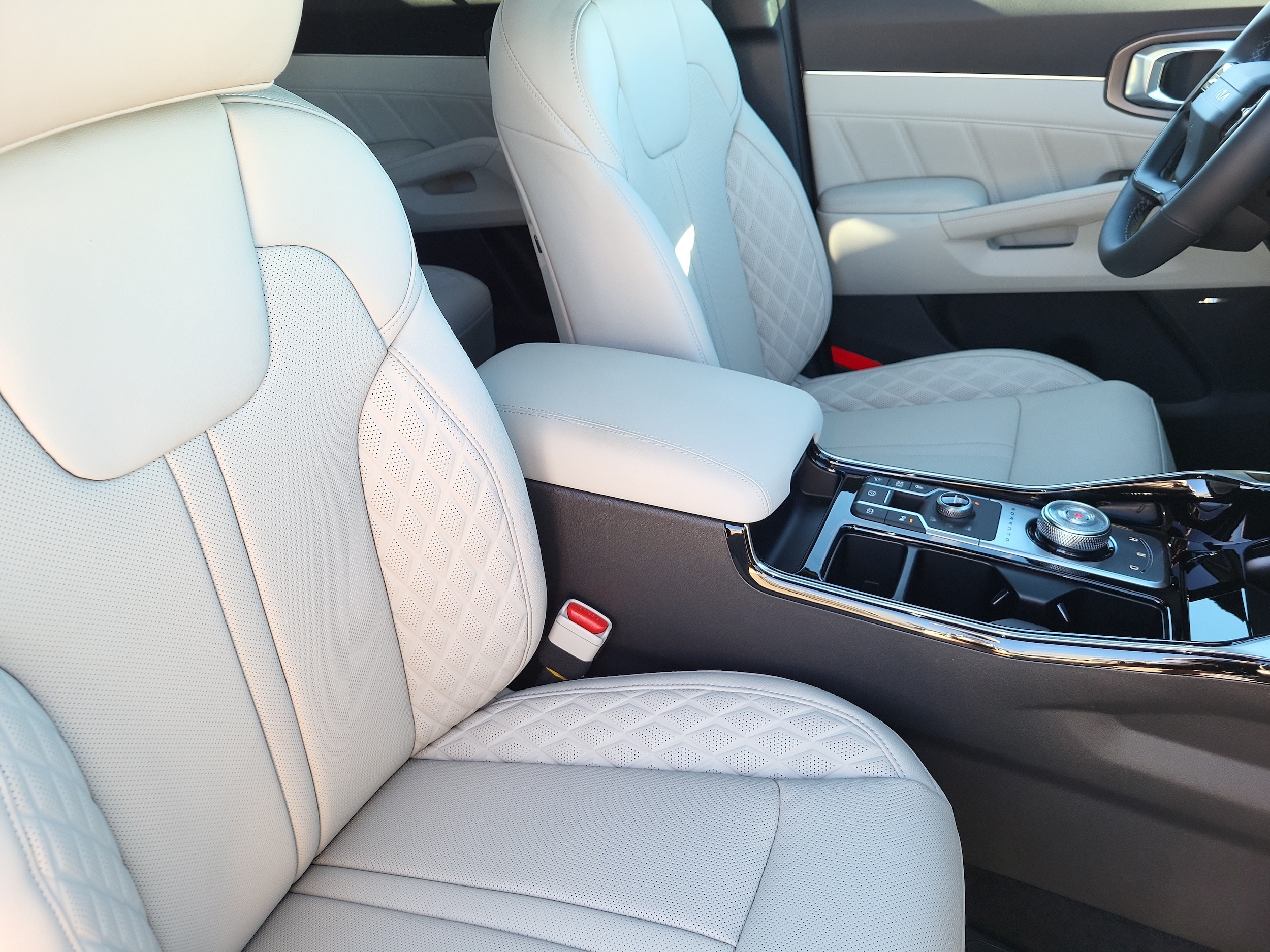 2026 Kia Sorento SX Prestige Hybrid - Photo 12