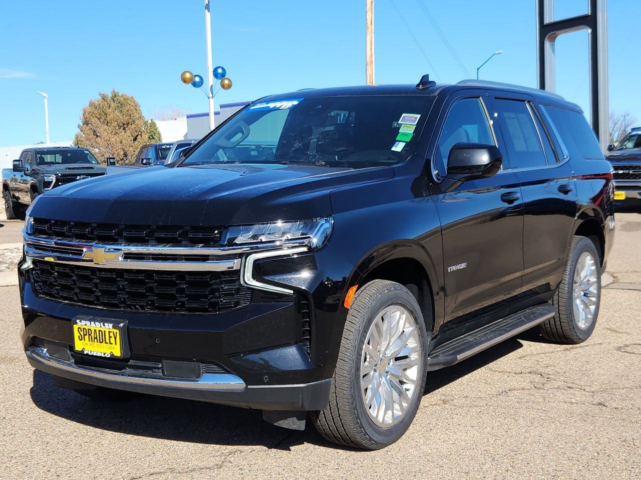 2023 Chevrolet Tahoe LS photo 3