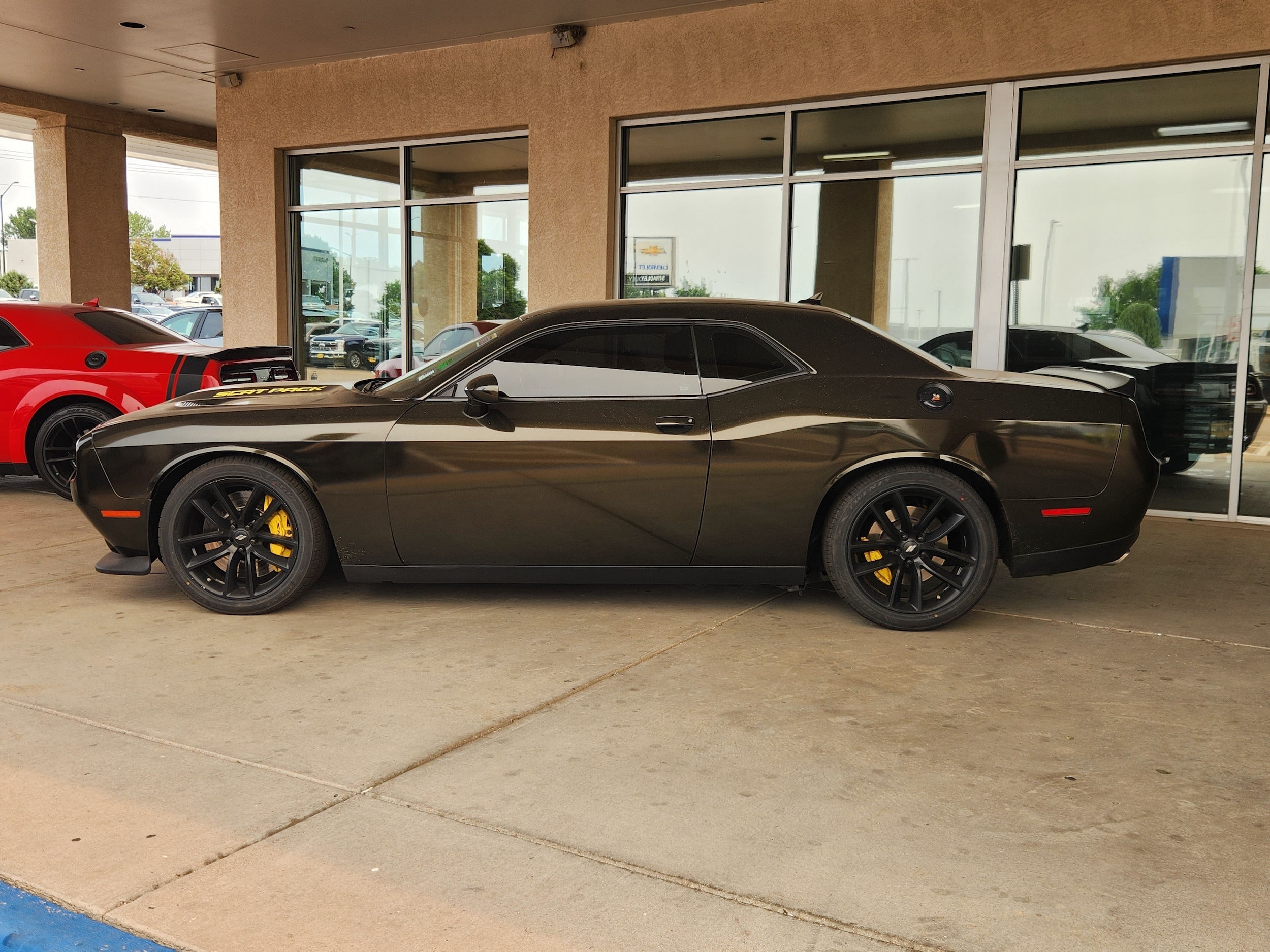 2C3CDZFJ2MH514377