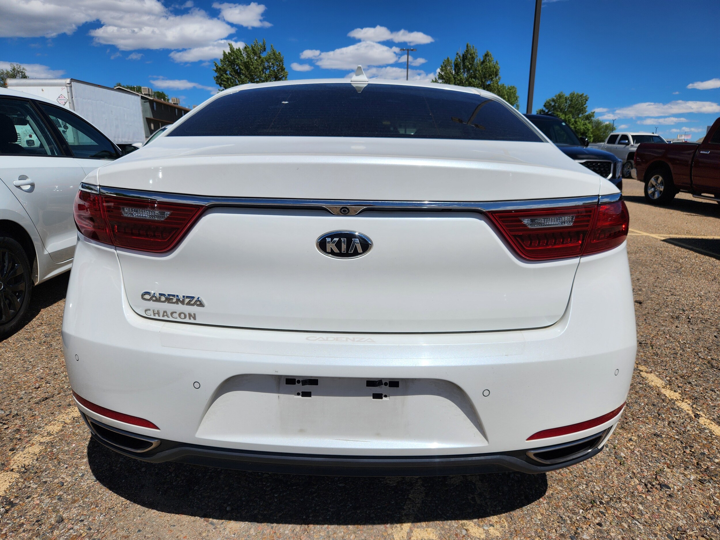 Used 2019 Kia Cadenza Premium with VIN KNALB4J1XK5166986 for sale in Pueblo, CO