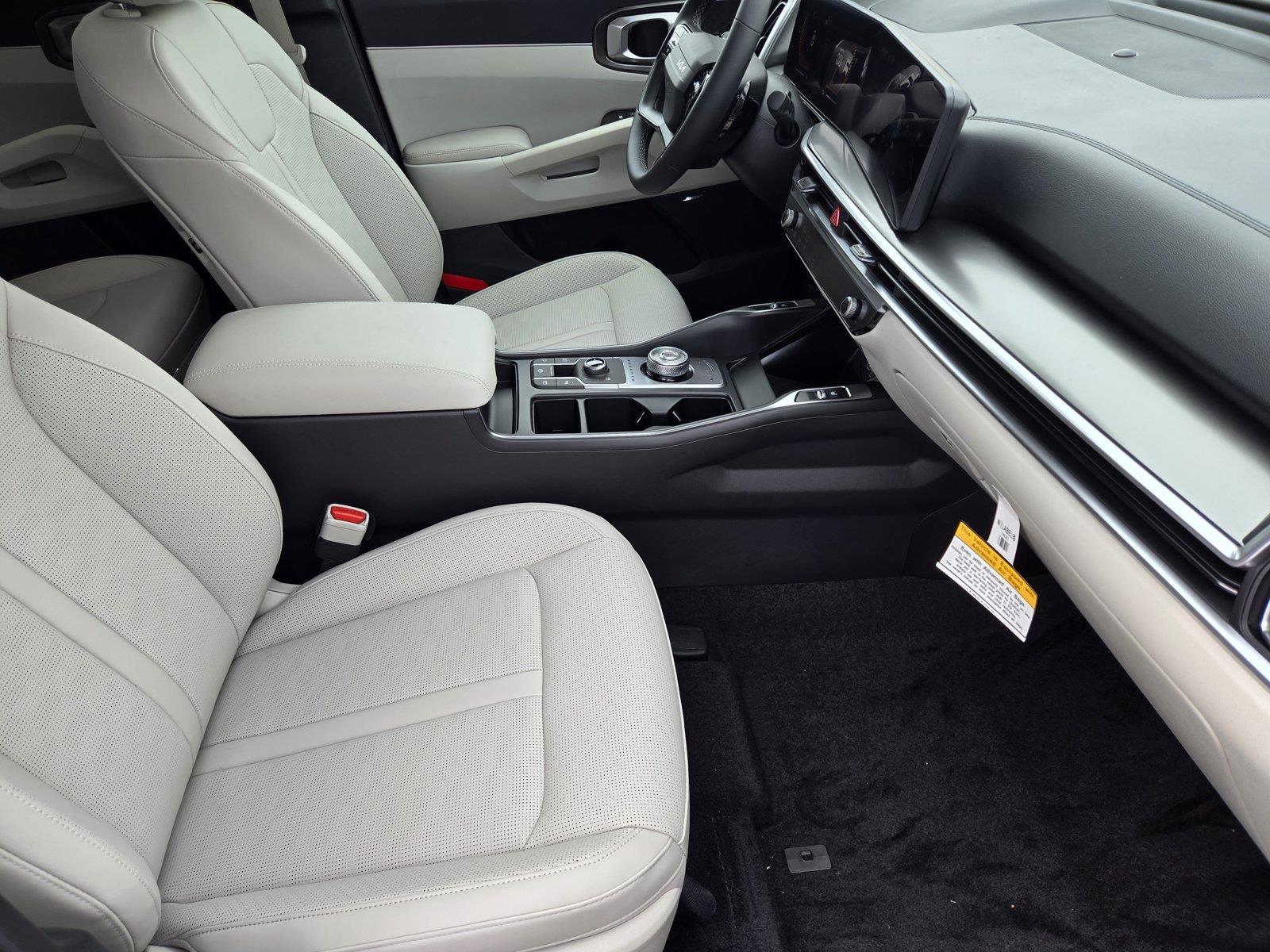 2026 Kia Sorento EX Hybrid - Photo 14