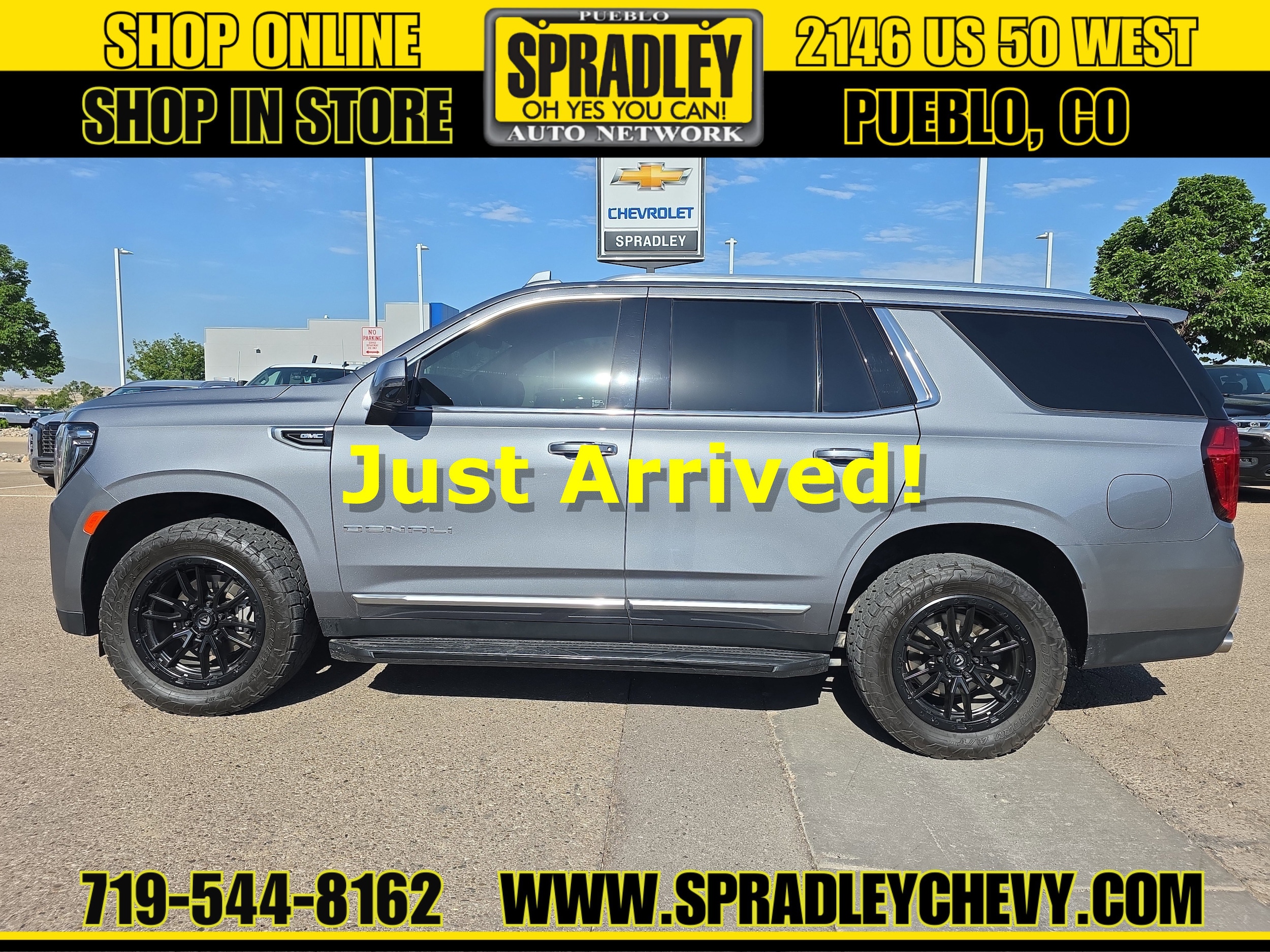 2022 GMC Yukon 4WD Denali's photo