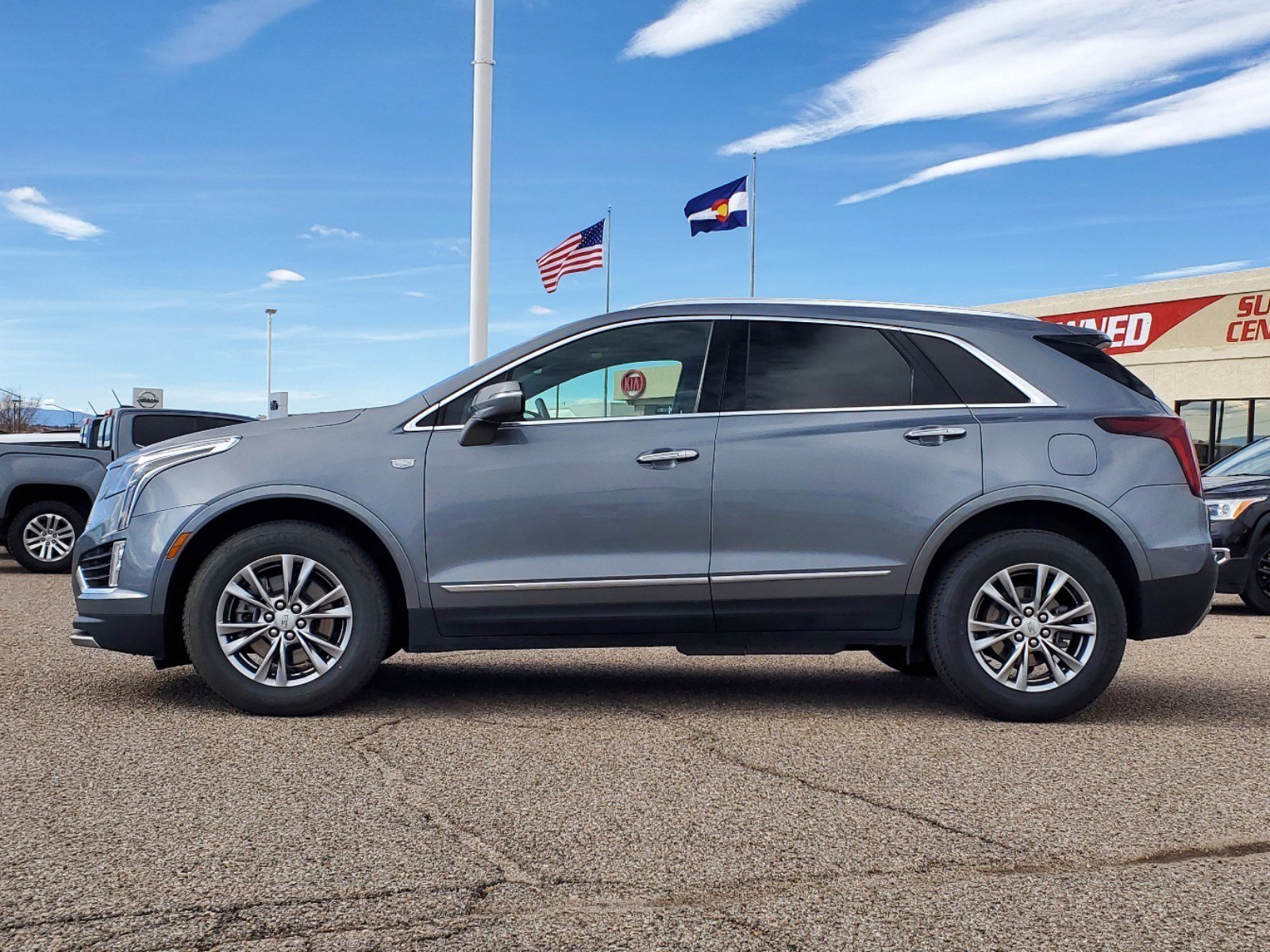 Used 2021 Cadillac XT5 Premium Luxury with VIN 1GYKNDRS1MZ211967 for sale in Pueblo, CO