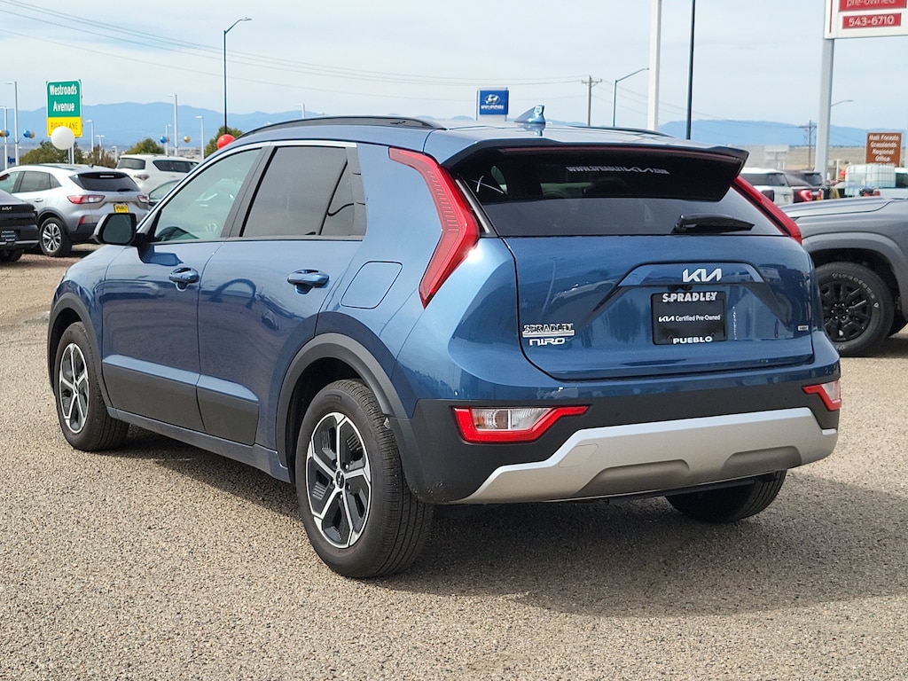 Certified 2025 Kia Niro EX SUV