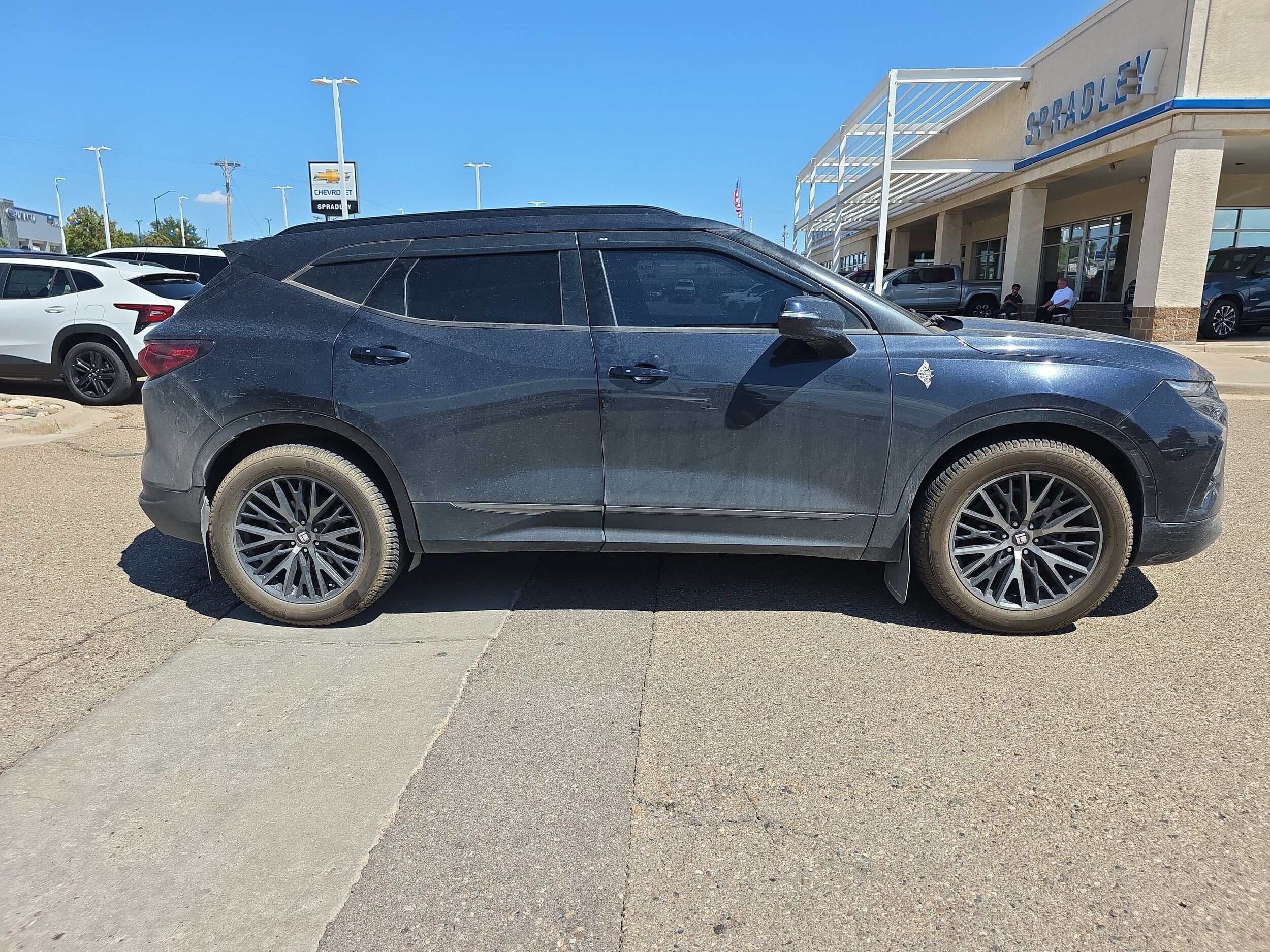 2020 Chevrolet Blazer RS photo 2