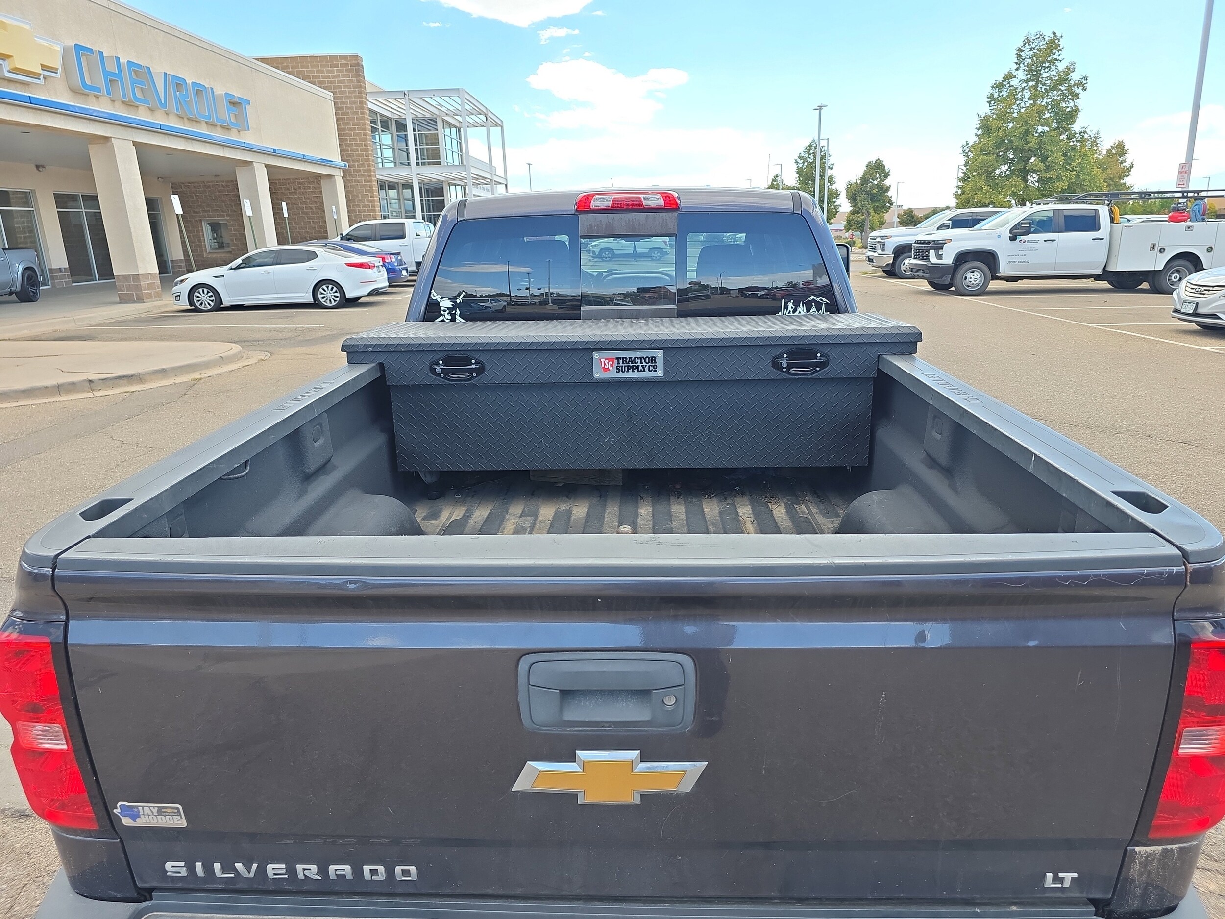 2016 Chevrolet Silverado 2500HD LT photo 4