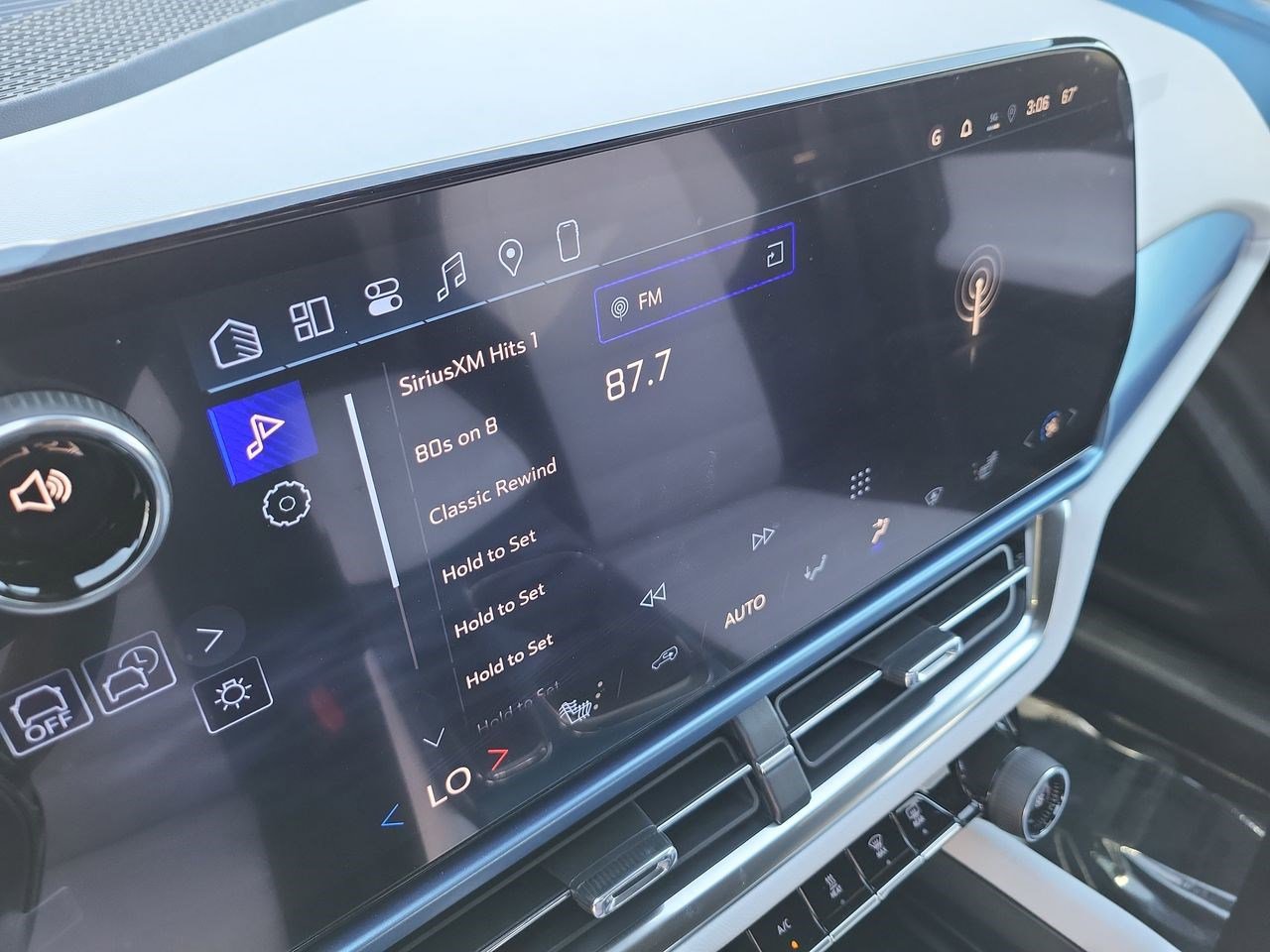 2026 Chevrolet Equinox EV 2LT - Photo 19