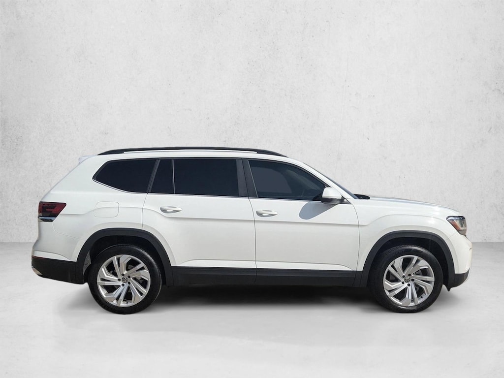 Used 2023 Volkswagen Atlas 2.0T SE w/Technology Sport Utility