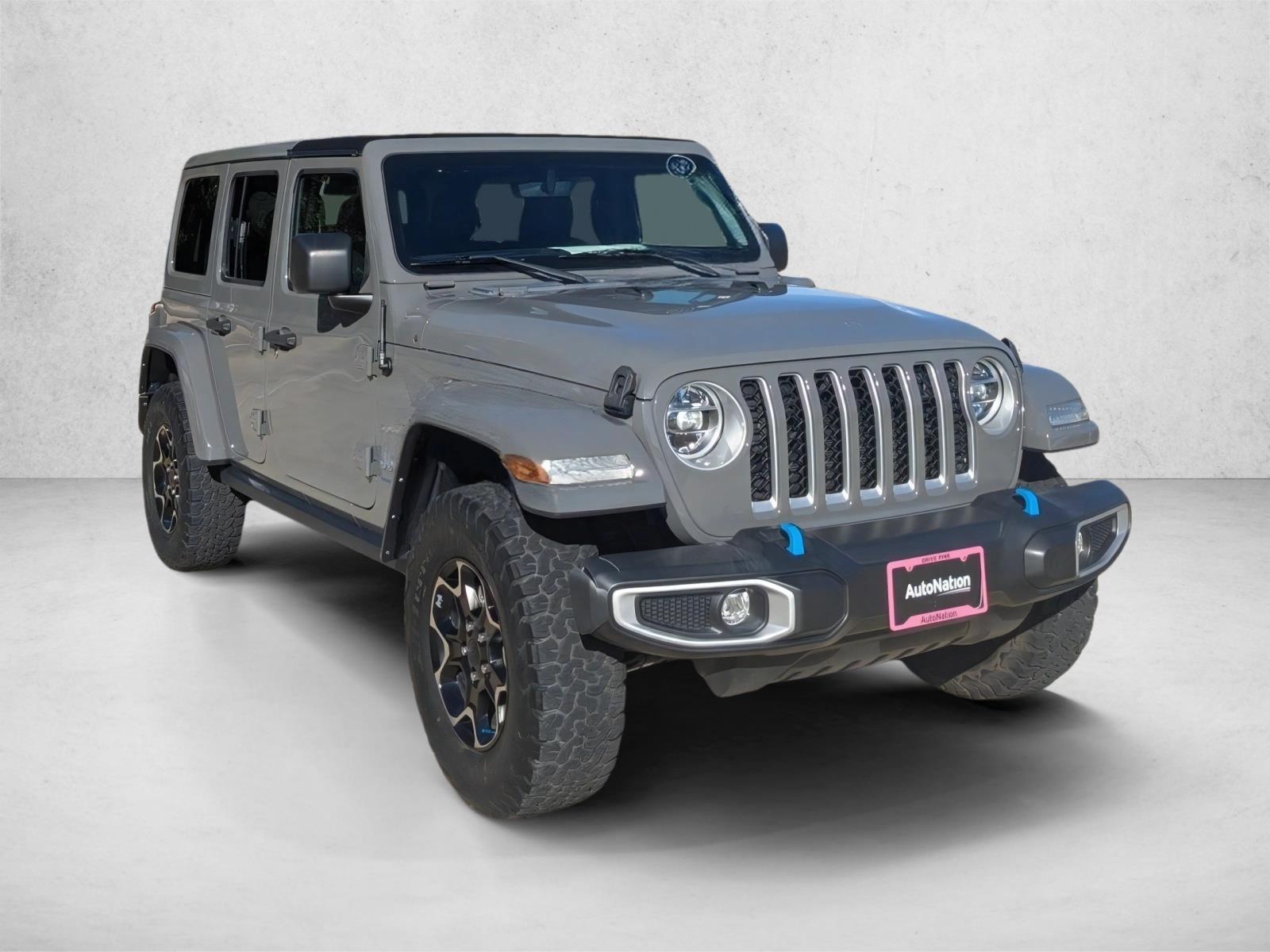 2022 Jeep Wrangler 4xe Unlimited Sahara photo 2