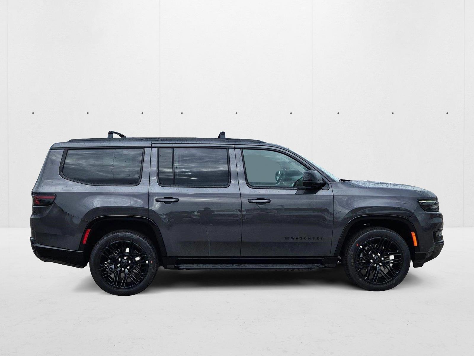 2025 Jeep Wagoneer Series II Carbide photo 4