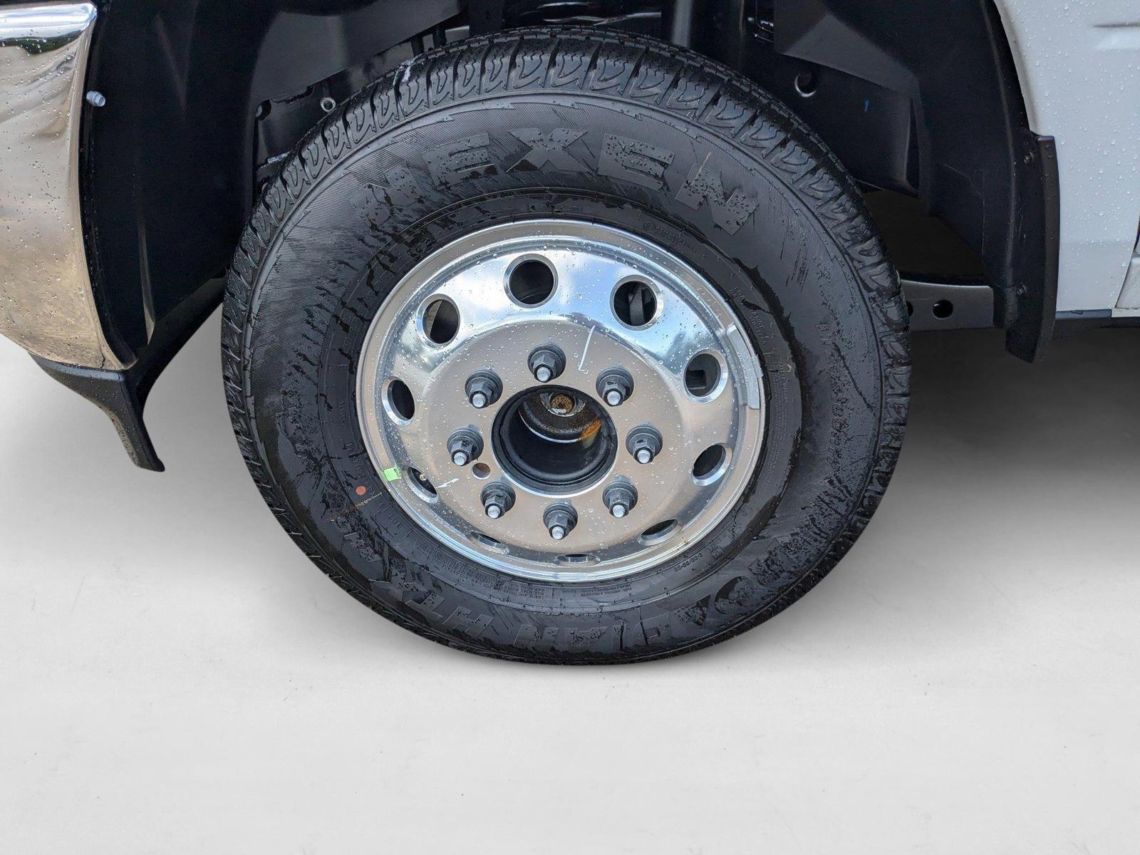 2025 RAM 3500 Chassis Tradesman - Photo 16