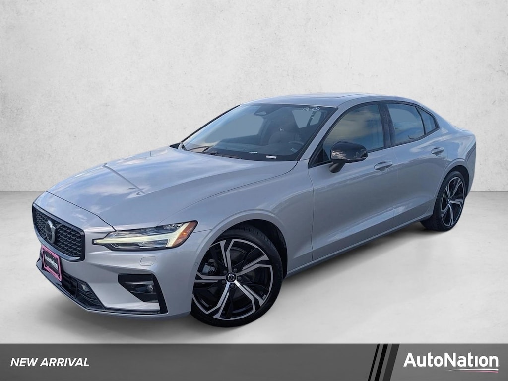 Used 2024 Volvo S60 Plus Dark Theme 4dr Car