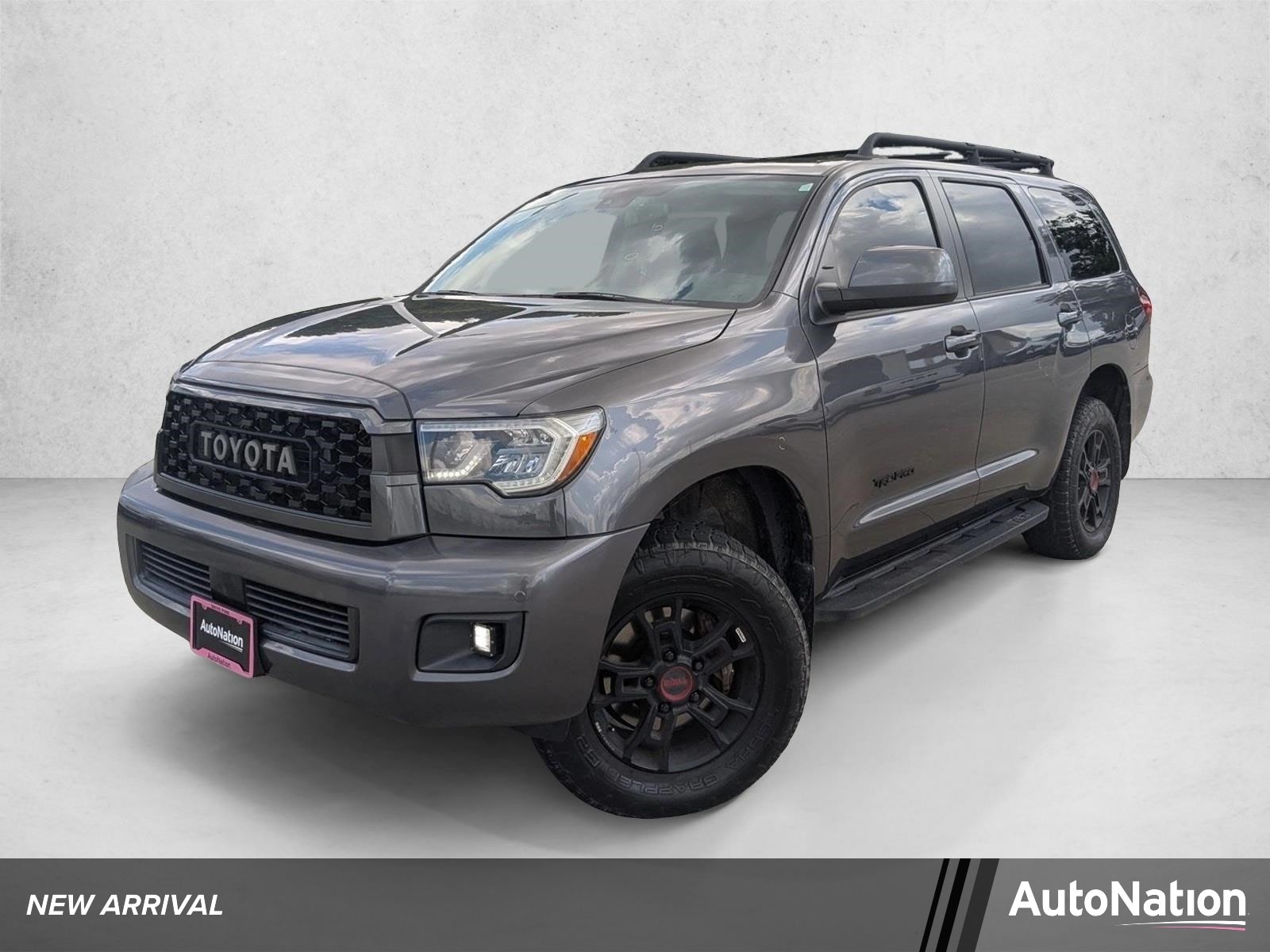 2019 Toyota Tundra SR5 4.6L 2WD Crew Max Short Bed's photo
