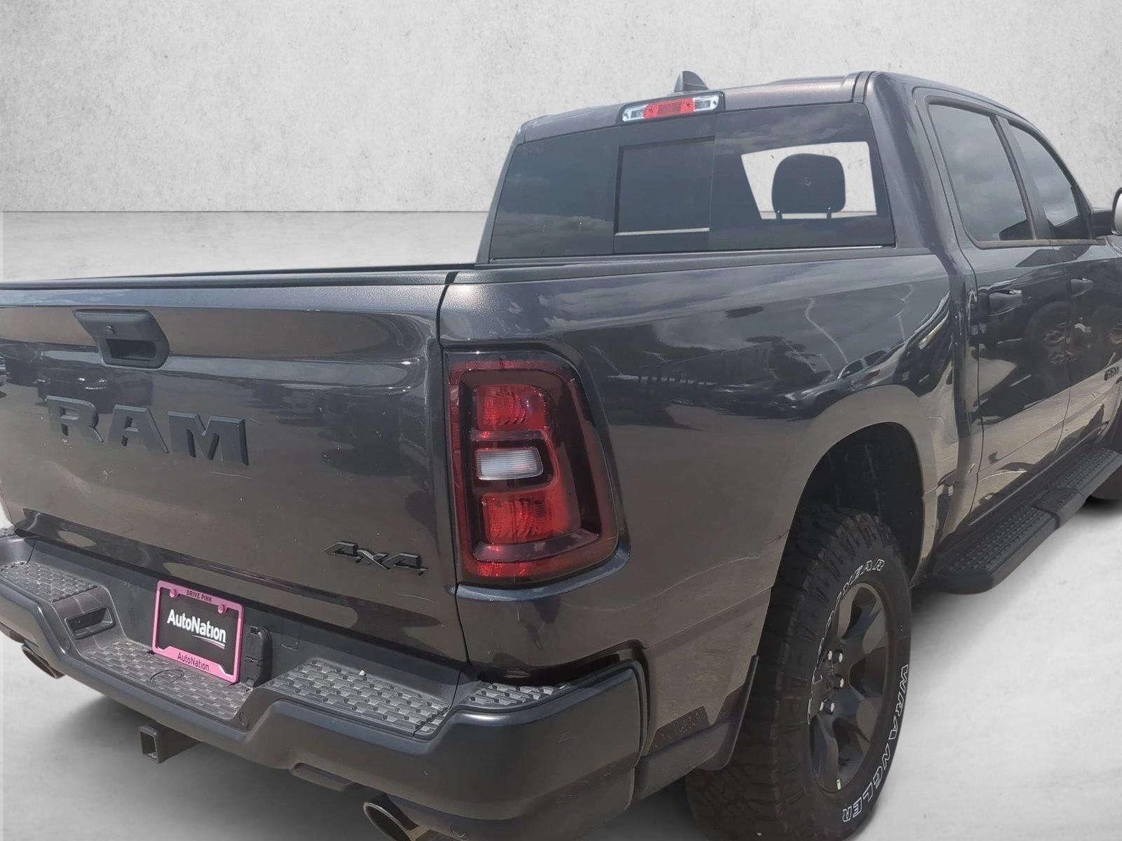 2026 RAM 1500 Warlock - Photo 2