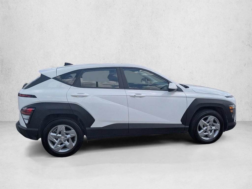 Used 2025 Hyundai Kona SE Sport Utility