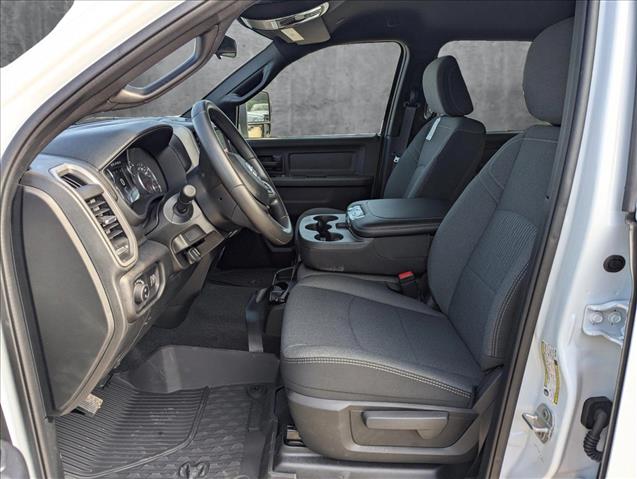 2024 Ram 3500 Tradesman photo 4