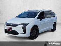 2027 Chrysler Pacifica Limited Van Passenger Van