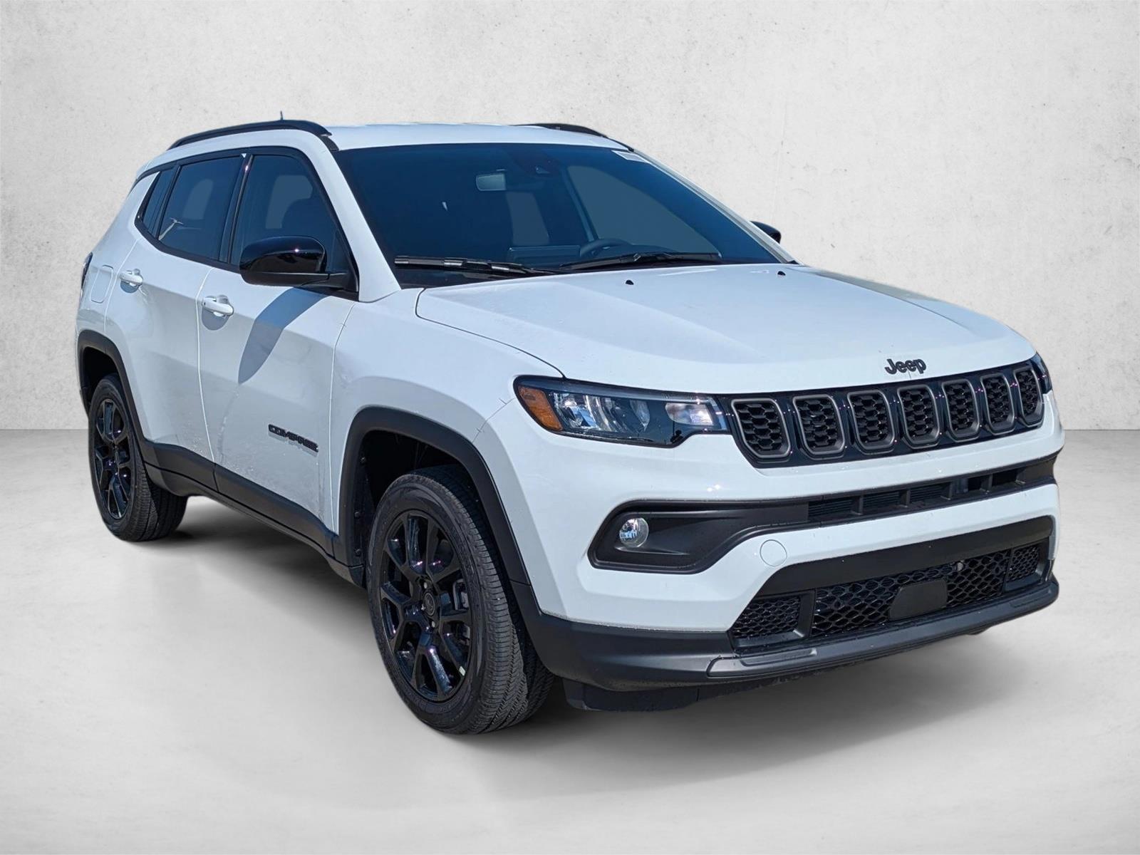 2026 Jeep Compass Latitude Altitude photo 3