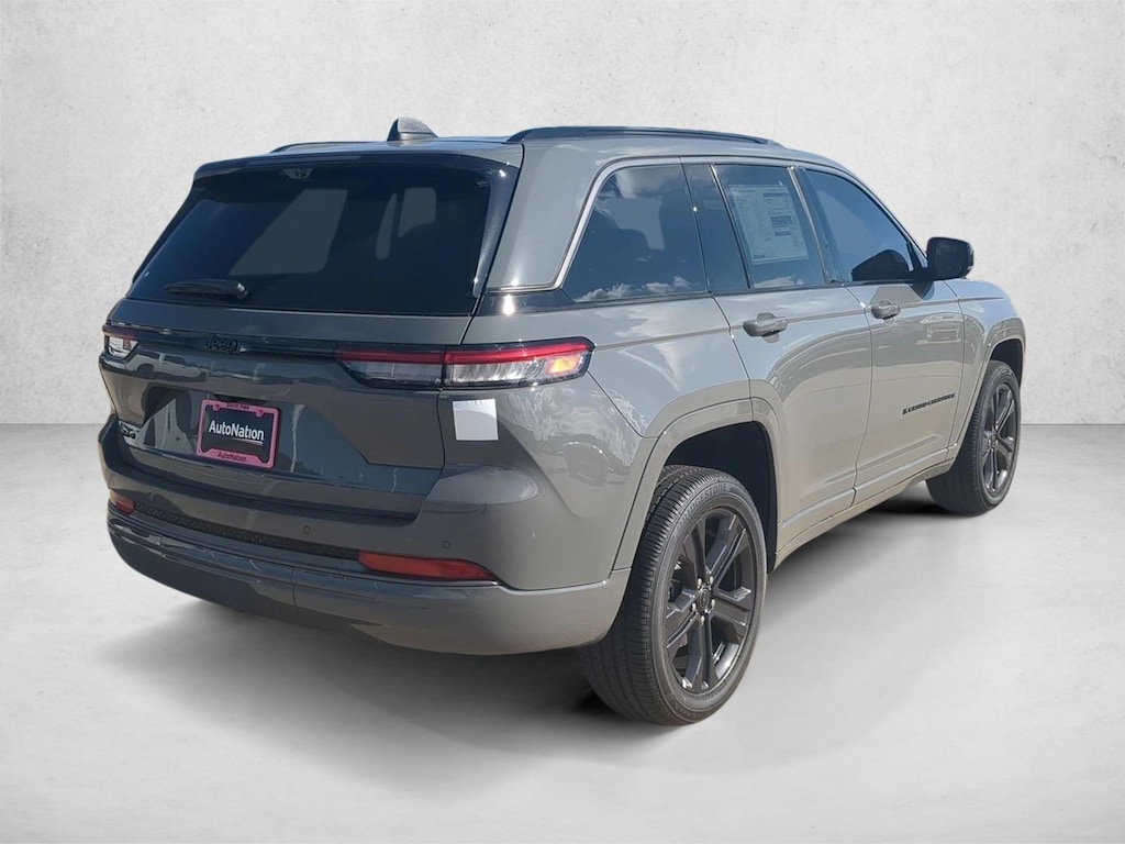 New 2027 Jeep Grand Cherokee Limited Reserve SUV