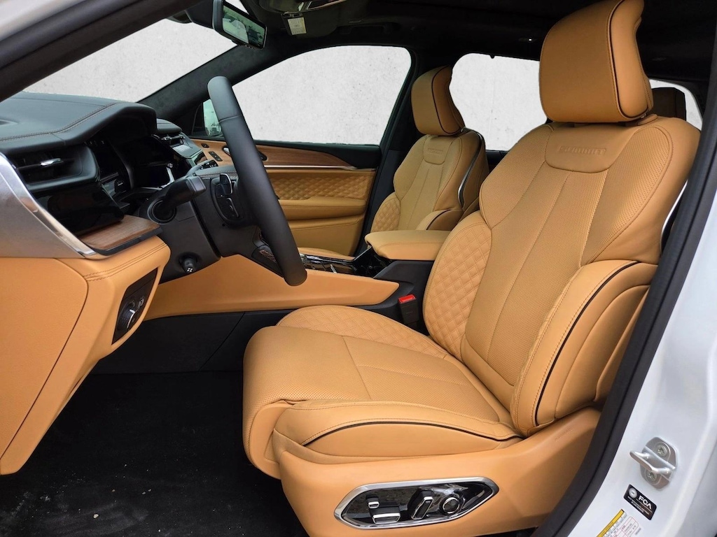 New 2026 Jeep Grand Cherokee Summit SUV