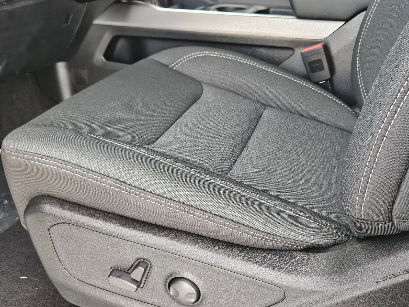 2026 Ram 1500 Lone Star photo 3