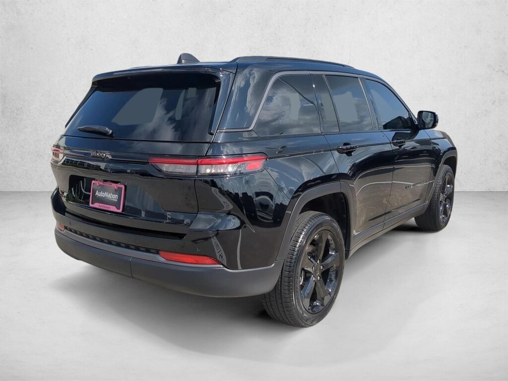 New 2026 Jeep Grand Cherokee Limited SUV