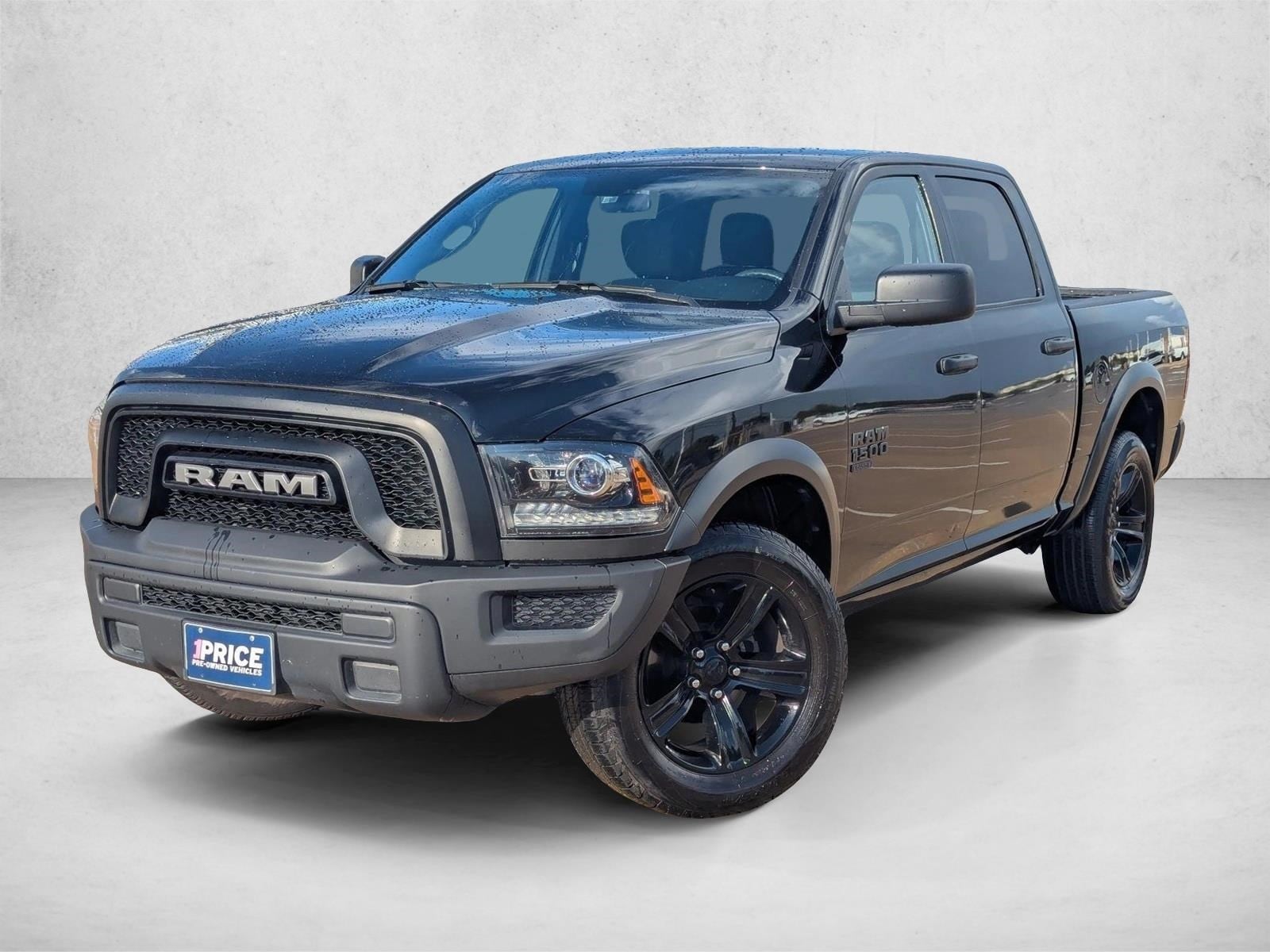 2024 RAM Ram 1500 Classic Warlock's photo