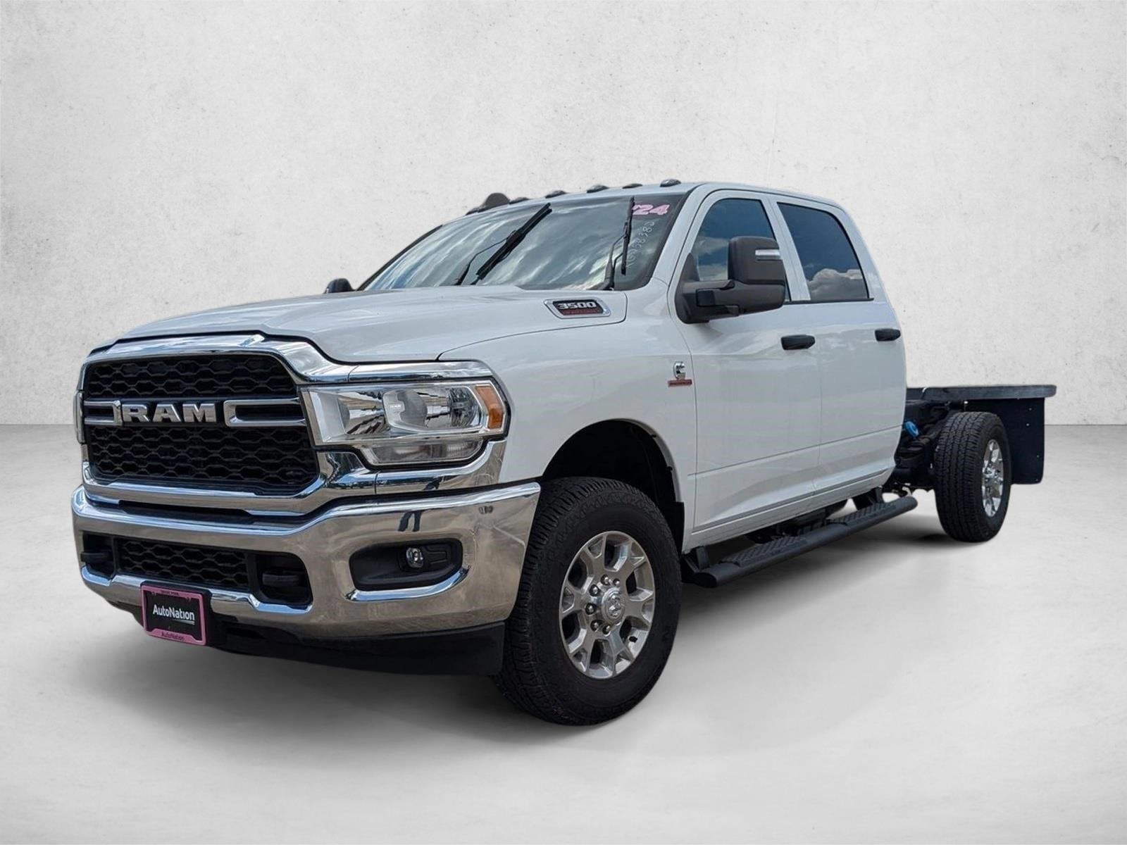 2024 RAM Ram 3500 Chassis Cab Tradesman's photo