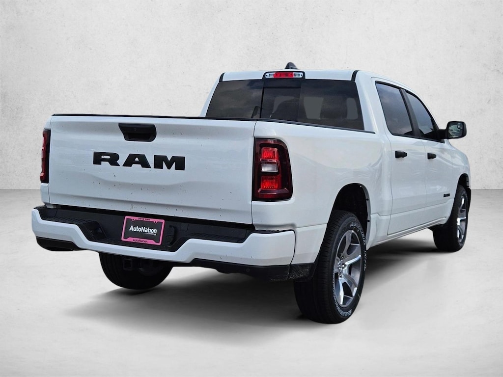 New 2026 Ram 1500 Express Truck Crew Cab