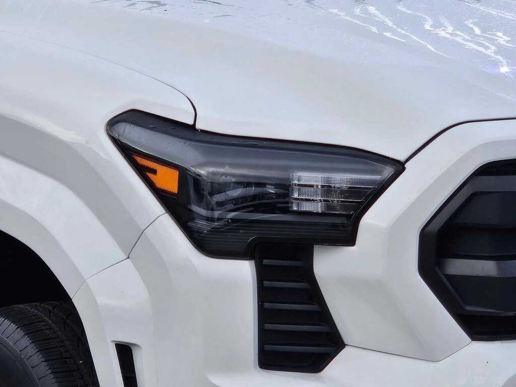 Used 2024 Toyota Tacoma SR5 Crew Cab Pickup