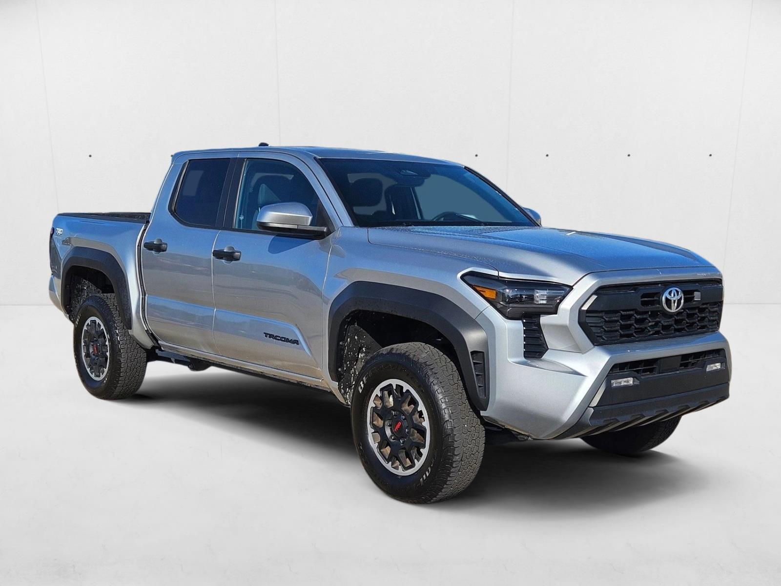 2024 Toyota Tacoma TRD photo 3