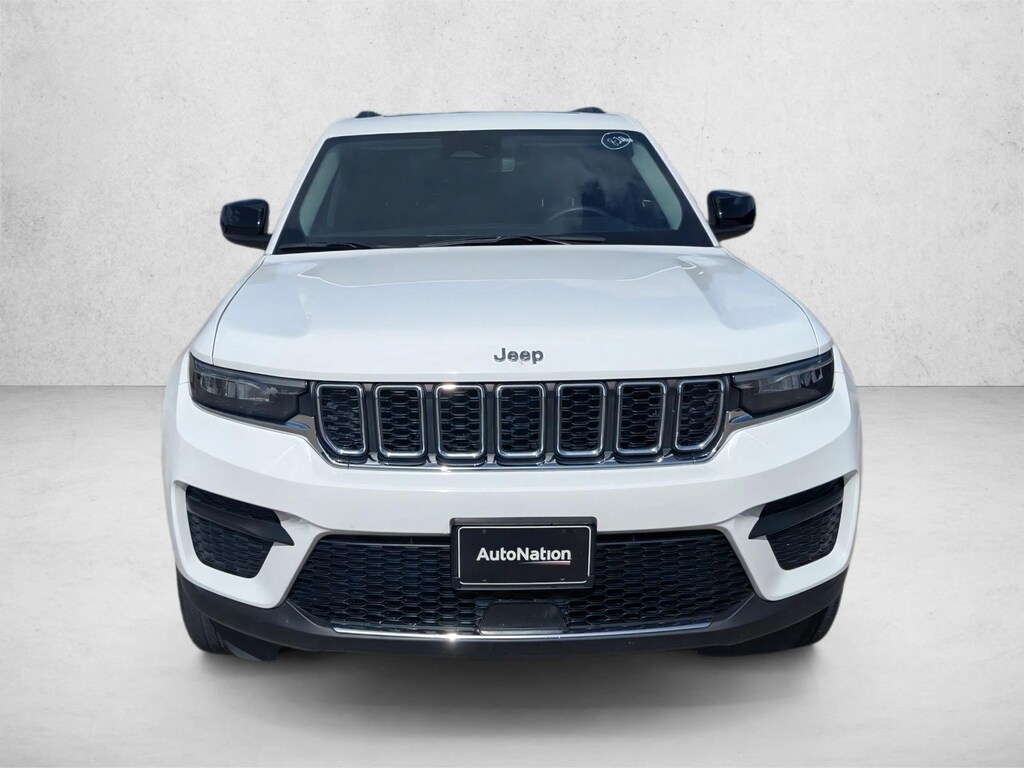 Used 2023 Jeep Grand Cherokee Laredo X Sport Utility