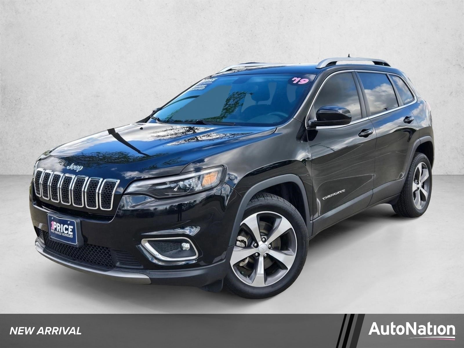 2019 Jeep Cherokee Limited's photo