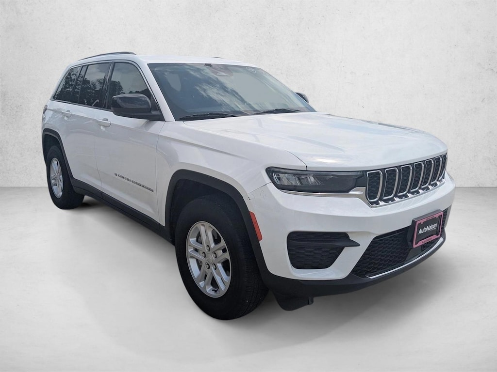 Certified 2024 Jeep Grand Cherokee Laredo Sport Utility