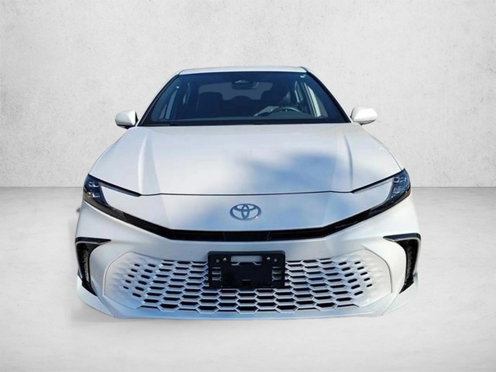 2025 Toyota Camry XSE photo 2
