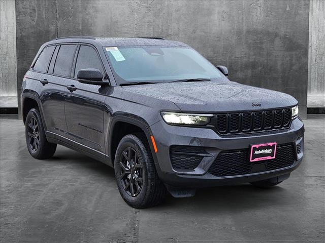 2025 Jeep Grand Cherokee Altitude X photo 3