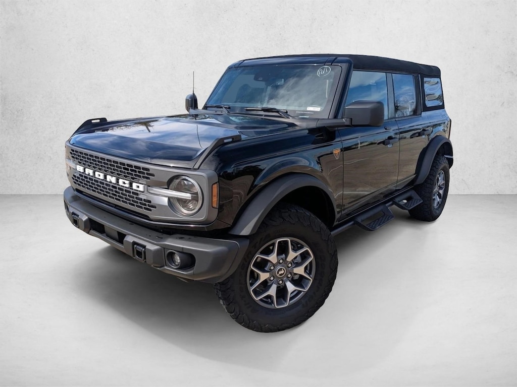Used 2023 Ford Bronco Badlands Sport Utility
