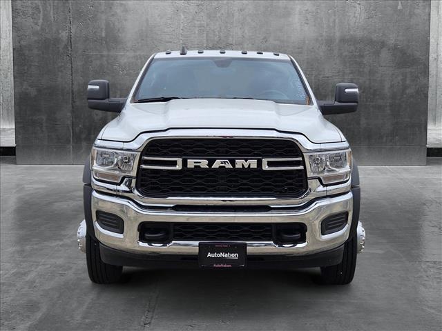 2024 Ram 5500 Tradesman photo 2