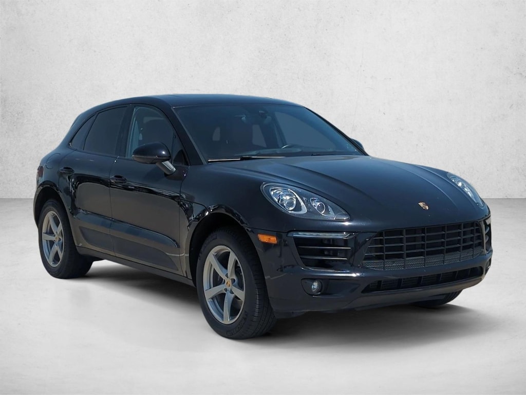 Used 2017 Porsche Macan Sport Utility