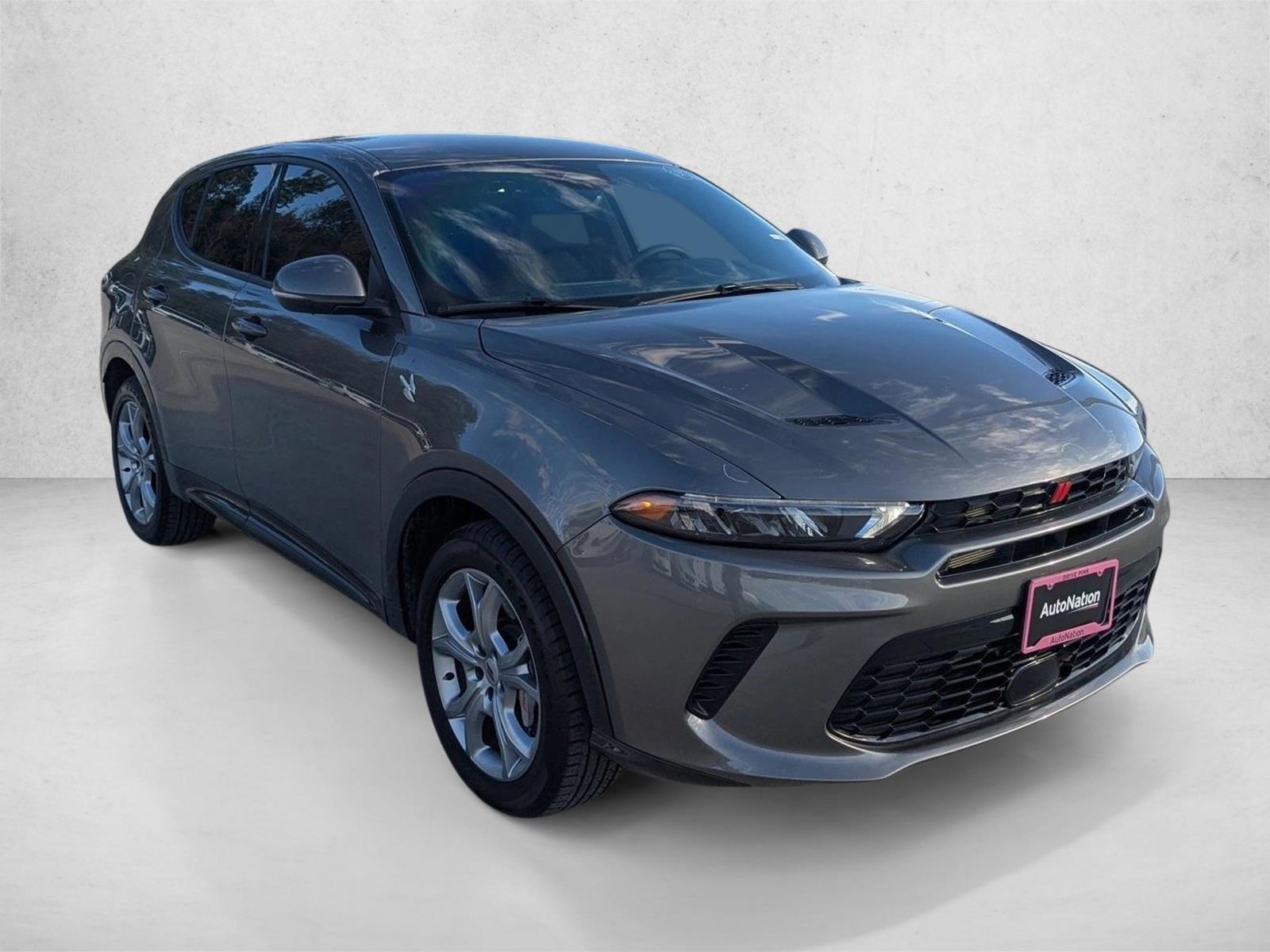 2024 Dodge Hornet R/T photo 3