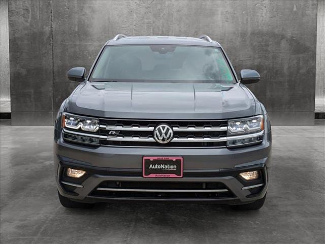 Used 2018 Volkswagen Atlas SE w/Tech with VIN 1V2FR2CA4JC552857 for sale in Spring, TX