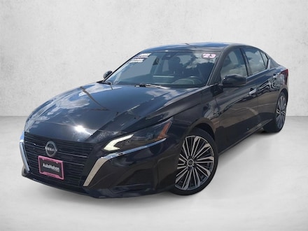 2023 Nissan Altima 2.5 SL 4dr Car